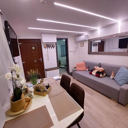 Lejlighed Denar Apartmanhaz *