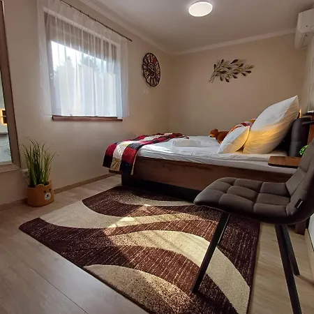 Lejlighed Denar Apartmanhaz Veresegyház